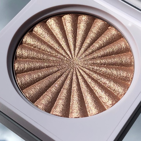 😍 NWT Glow Goals by OFRA!!😍 - Picture 2 of 13